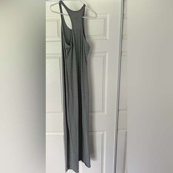 Women’s Lululemon refresh maxi dress heathered medium grey size 6 or 8 MEDIUM - Picture 7 of 9